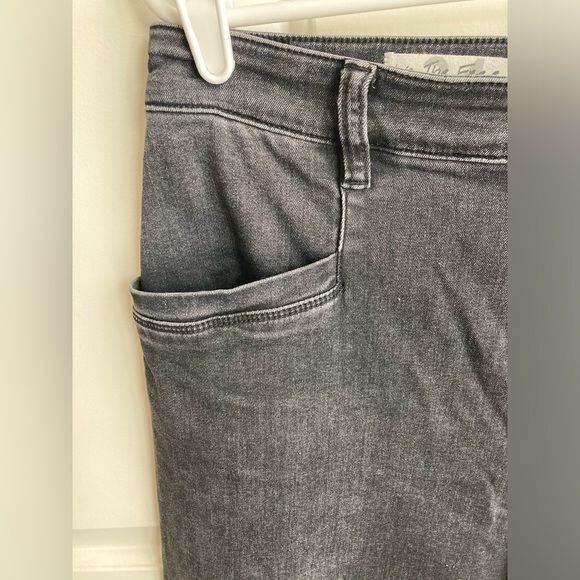 We the Free CRVY Lace Up Crop Wide Leg Jeans - Picture 5 of 8